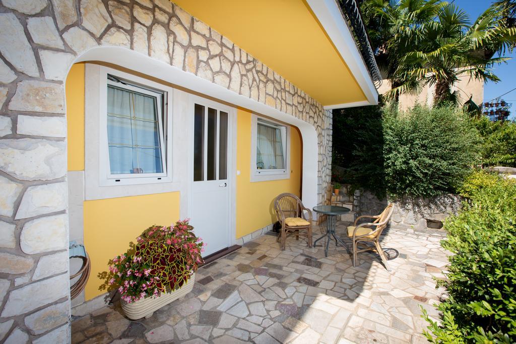 Apartment Dolores Opatija Eksteriør billede