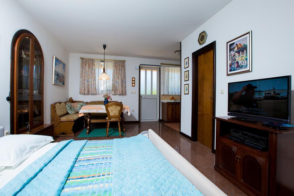 Apartment Dolores Opatija Eksteriør billede