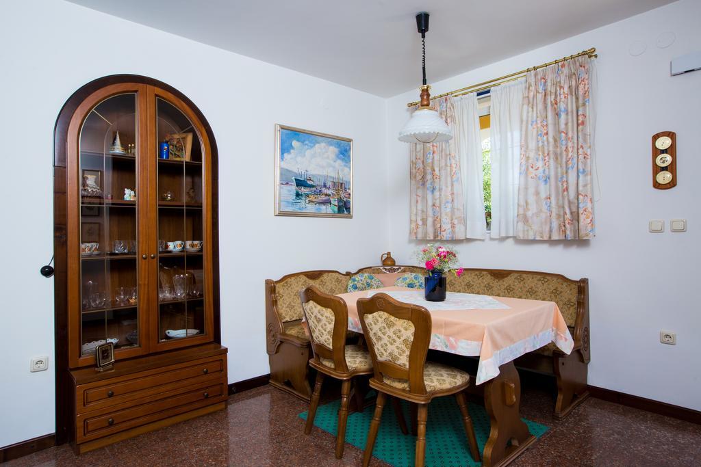 Apartment Dolores Opatija Eksteriør billede